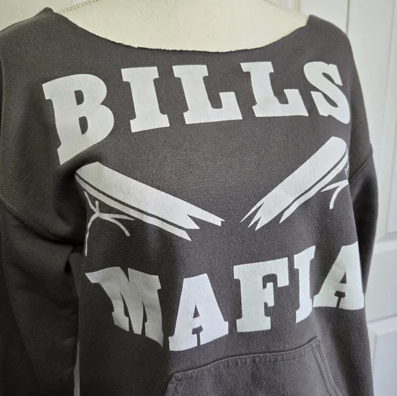 Gray Buffalo Bills Mafia Table Breaking Sweatshirt - Picture 5 of 7